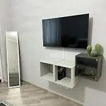 Appartement Trento House Zona Stazione Centro Storico Parme