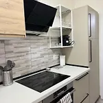アパート Trento House Zona Stazione Centro Storico パルマ