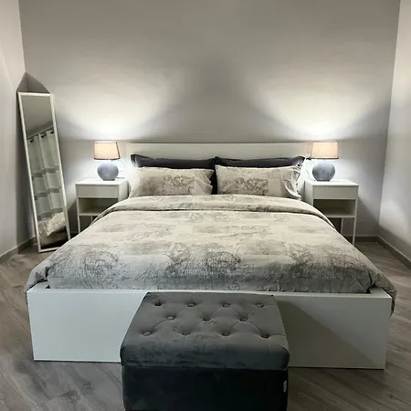 アパート Trento House Zona Stazione Centro Storico *