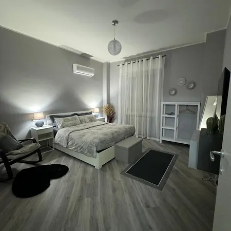 Trento House Zona Stazione Centro Storico Lägenhet *