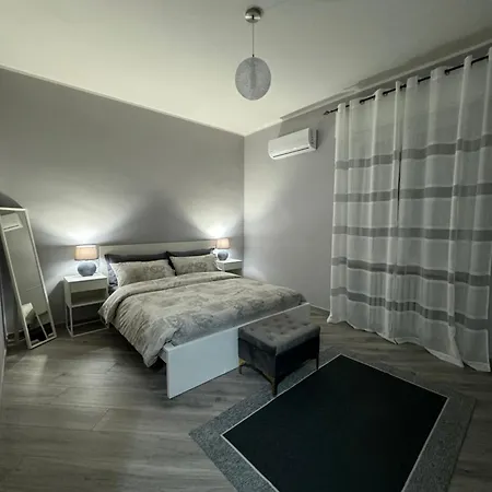 Trento House Zona Stazione Centro Storico Appartamento *