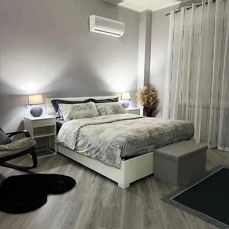 Appartamento Trento House Zona Stazione Centro Storico *
