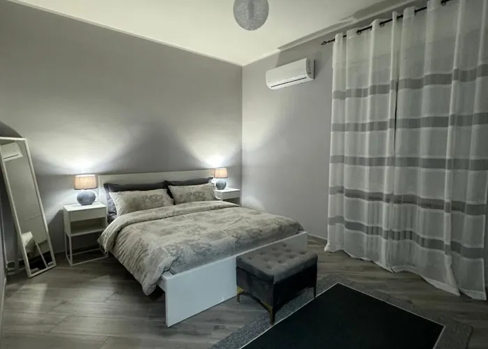 Trento House Zona Stazione Centro Storico Apartament *
