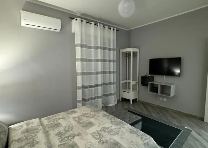 Trento House Zona Stazione Centro Storico *