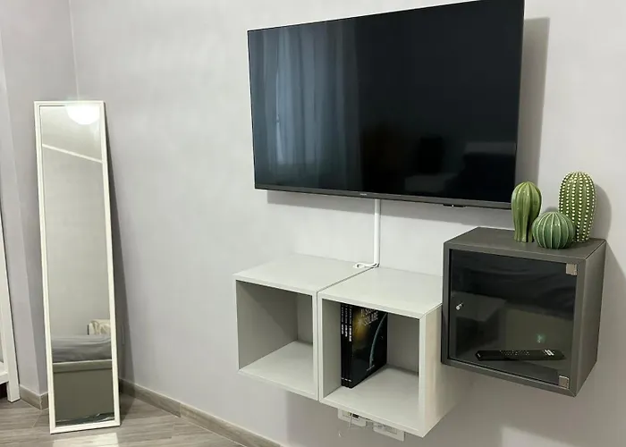 Apartament Trento House Zona Stazione Centro Storico Parma